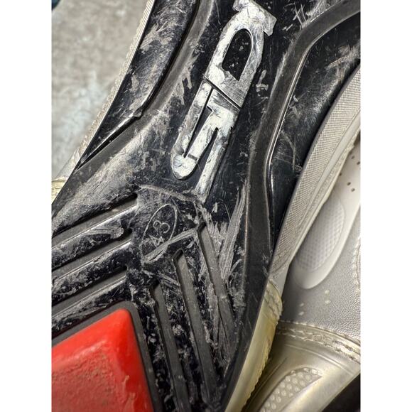 Sidi White Red Hook & Loop 3 Bolt Road Cycling Shoes Mens Size 43 US 9 - Picture 7 of 8